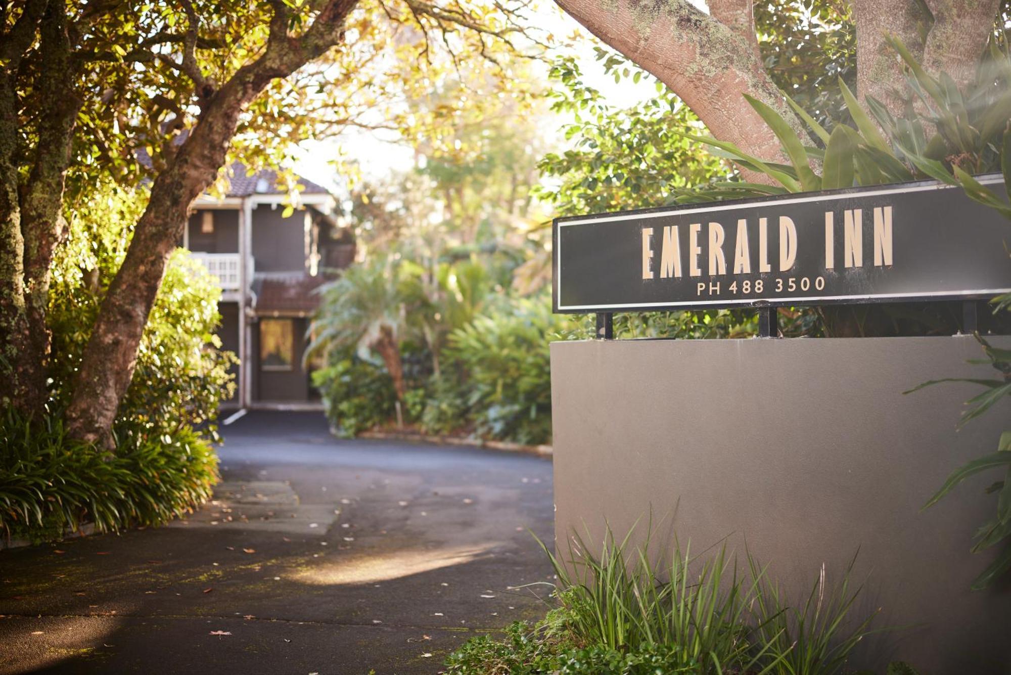 Emerald Inn On Takapuna Beach オークランド エクステリア 写真