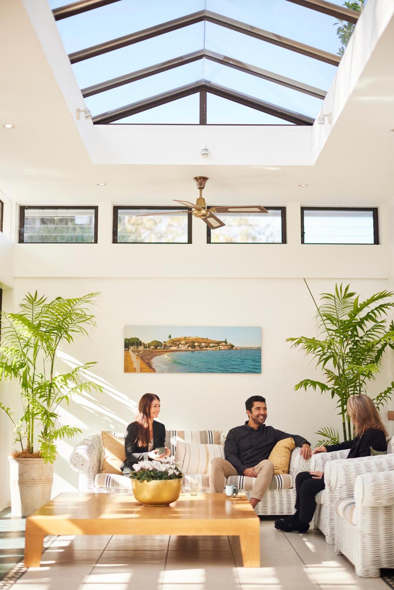 Emerald Inn On Takapuna Beach オークランド エクステリア 写真