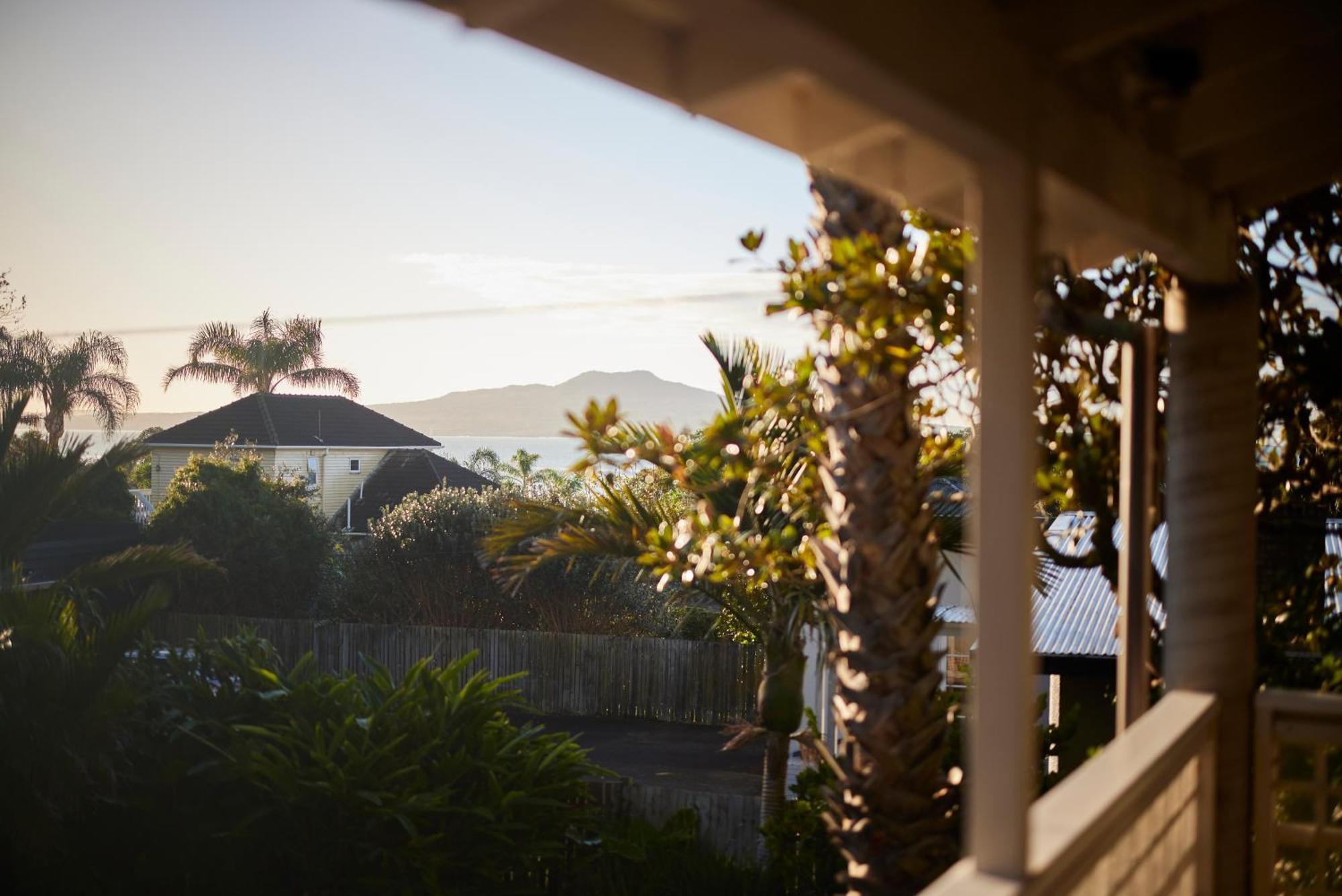 Emerald Inn On Takapuna Beach オークランド エクステリア 写真