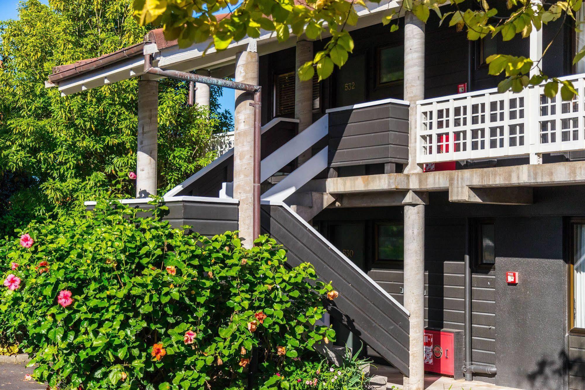 Emerald Inn On Takapuna Beach オークランド エクステリア 写真