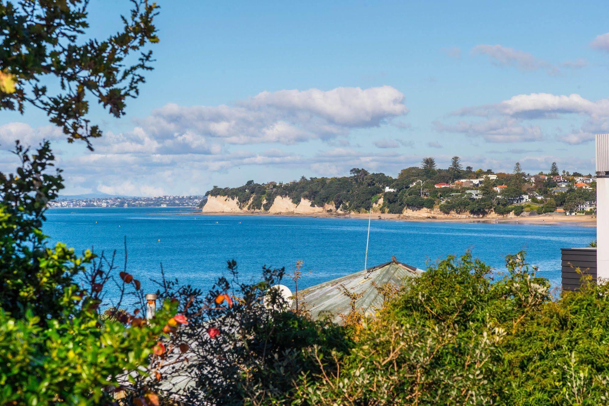 Emerald Inn On Takapuna Beach オークランド エクステリア 写真